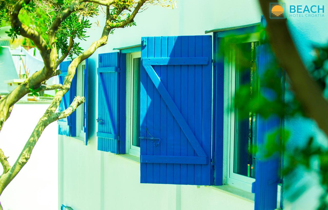 Beach Hotel Drasnice Exterior photo